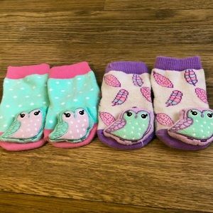 Rattle socks like Lovevery